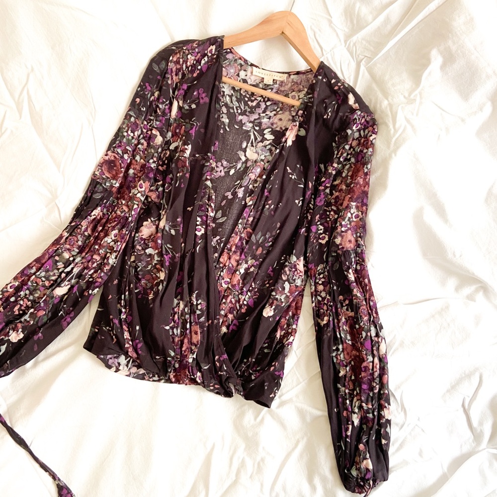 Love Stitch Crossover Long Sleeve Blouse Size L